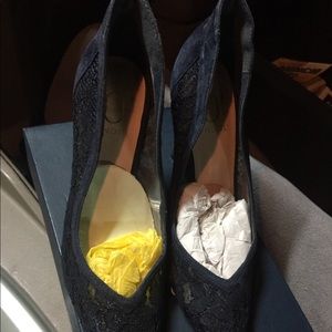 Classics navy blue high heels